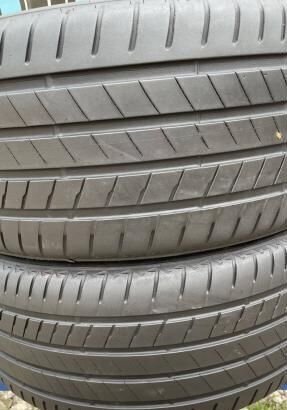 Bridgestone Alenza 001 275/45 R21