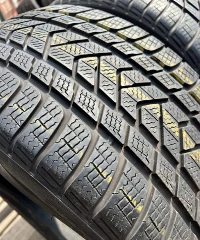 Pirelli Winter Sottozero 3 285/35 R20