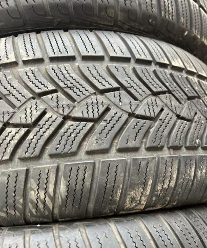 Goodyear UltraGrip Performance 225/50 R17