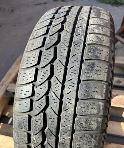 Continental Conti4x4WinterContact 215/60 R17