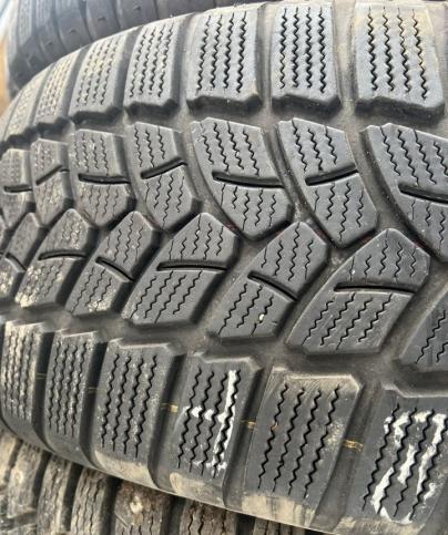 Firestone Winterhawk 3 225/55 R16