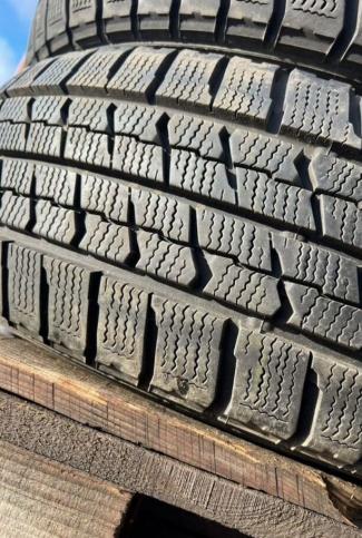 Goodyear Ice Navi Zea II 205/60 R16