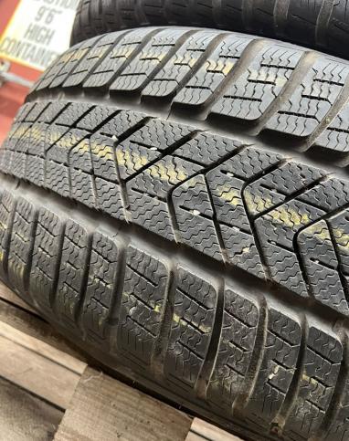 Pirelli Winter Sottozero 3 255/35 R21