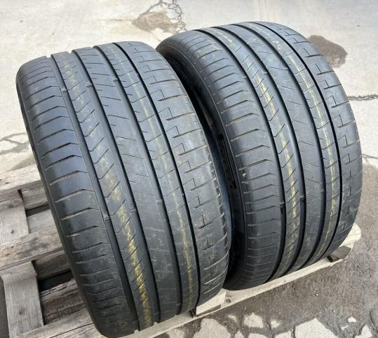 Pirelli P Zero PZ4 295/35 R20