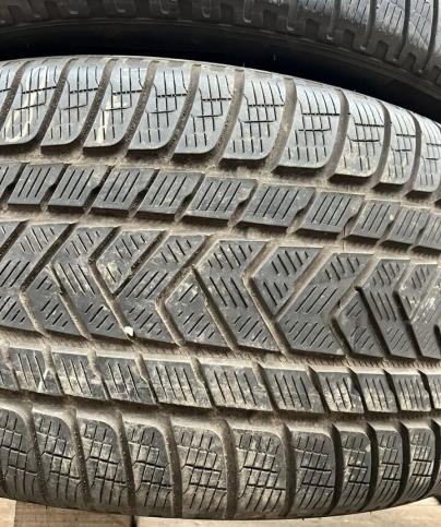 Pirelli Scorpion Winter 315/40 R21