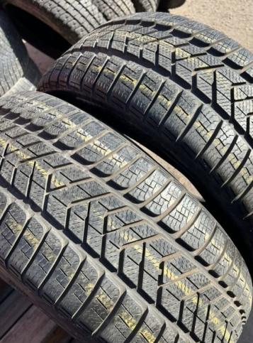 Pirelli Winter Sottozero 3 245/45 R19