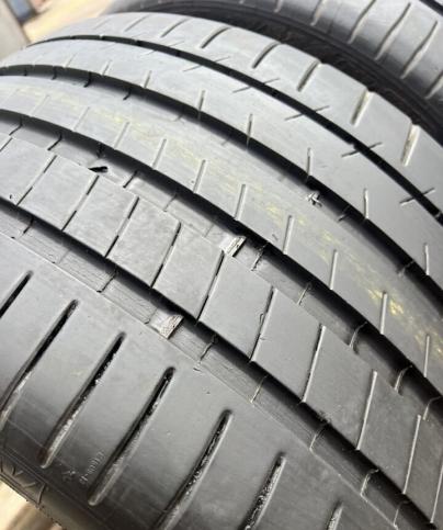 Michelin Pilot Super Sport 295/35 R20