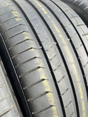 Pirelli P Zero PZ4 285/35 R23 и 325/30 R23