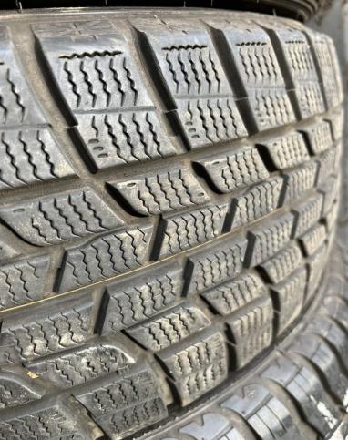 Goodyear Ice Navi 6 215/55 R17