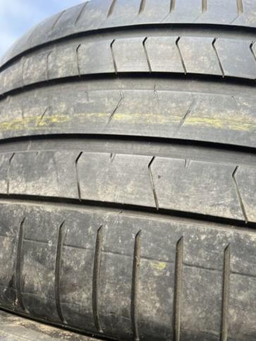 Pirelli P Zero PZ4 275/30 R21