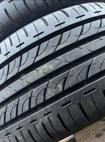 Bridgestone Sneaker SNK2 225/50 R16