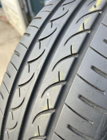 Yokohama BluEarth AE01 185/60 R15