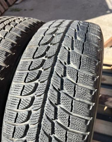 Michelin X-Ice 215/60 R17