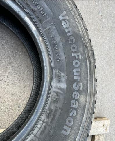 Continental Vanco Four Season 215/85 R16C