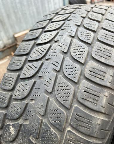 Bridgestone Blizzak LM-25 4x4 235/65 R17