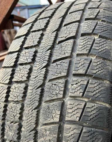 Toyo Winter Tranpath MK3 215/55 R18