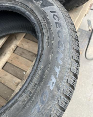 Pirelli Winter Ice Control 225/55 R16