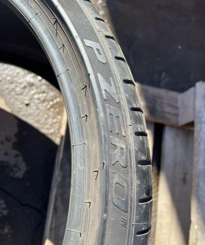 Pirelli P Zero PZ4 275/30 R21