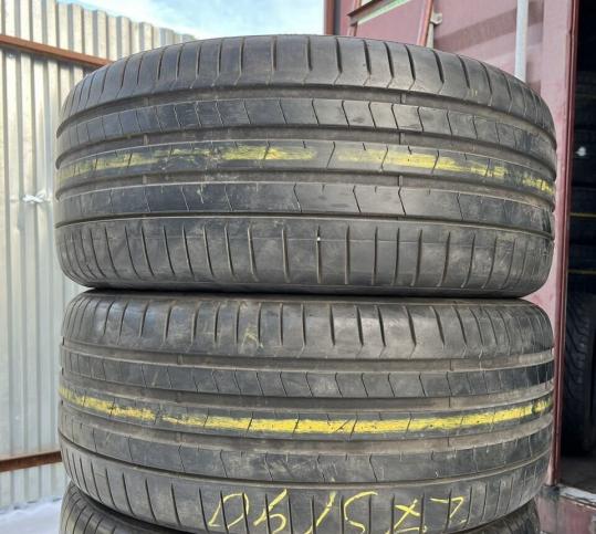 Pirelli P Zero PZ4 315/35 R21