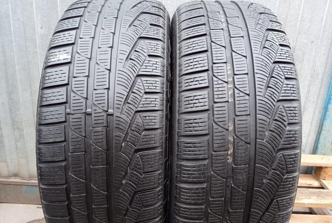 Pirelli Winter Sottozero II 235/50 R19