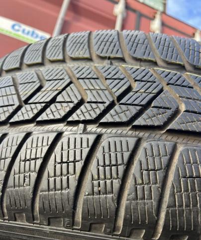 Pirelli Scorpion Winter 275/55 R19