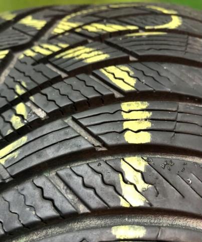 Michelin Pilot Alpin 4 245/45 R19