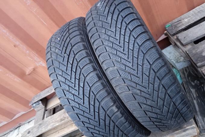 Pirelli Winter Cinturato 185/65 R15