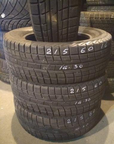 Yokohama Ice Guard IG30 215/60 R16