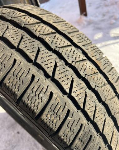 Continental VanContact Winter 215/65 R16C