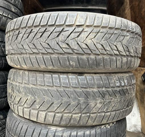 Vredestein Wintrac Xtreme S 235/55 R18