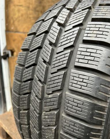 Pirelli Winter 240 Snowsport 225/40 R18