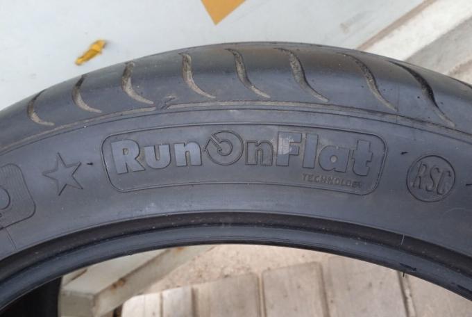 Goodyear EfficientGrip 225/45 R18