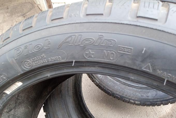 Michelin Pilot Alpin PA4 245/45 R18