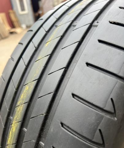 Bridgestone Turanza T005 225/40 R19