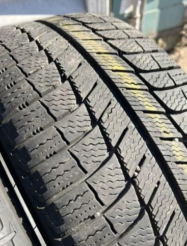 Michelin X-Ice 3 225/50 R17