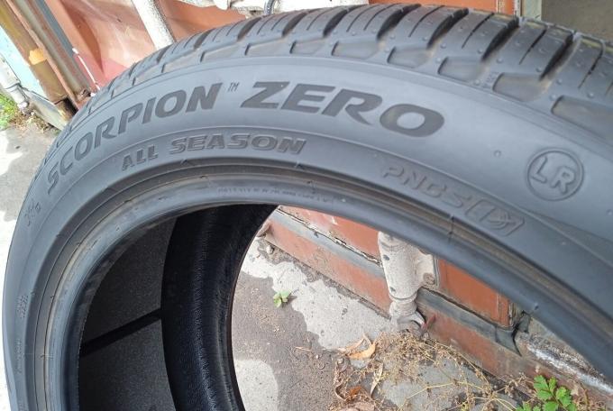 Pirelli Scorpion Zero All Season 285/40 R22