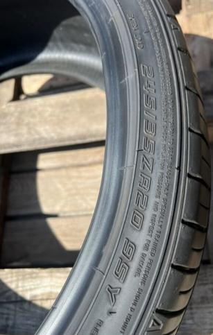 Dunlop SP Sport Maxx 050+ 245/35 R20