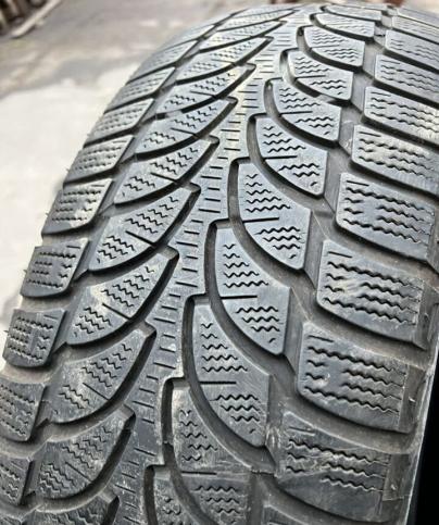 Bridgestone Blizzak LM-80 225/65 R17