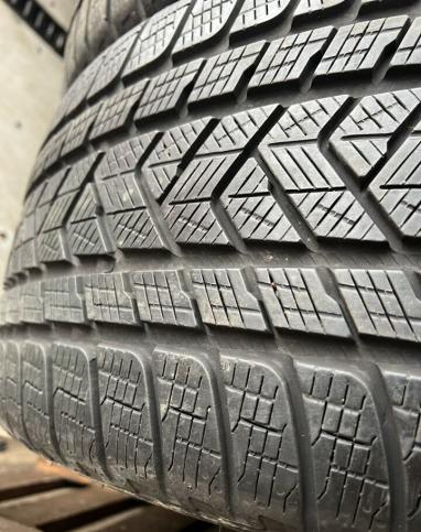 Pirelli Scorpion Winter 285/40 R21