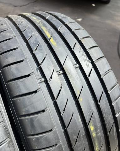 Kumho Ecsta PS71 245/40 R20