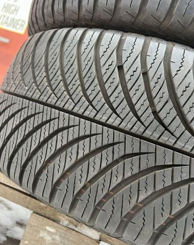 Goodyear Vector 4Seasons Gen-2 215/50 R17