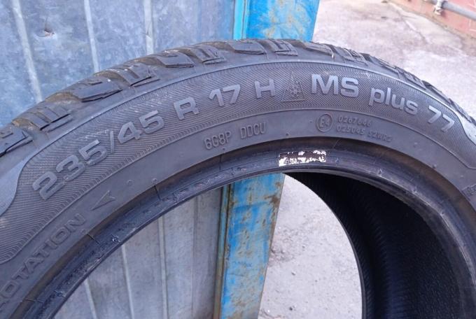 Uniroyal MS Plus 77 235/45 R17