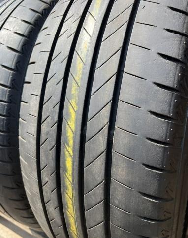 Bridgestone Alenza 001 255/45 R20