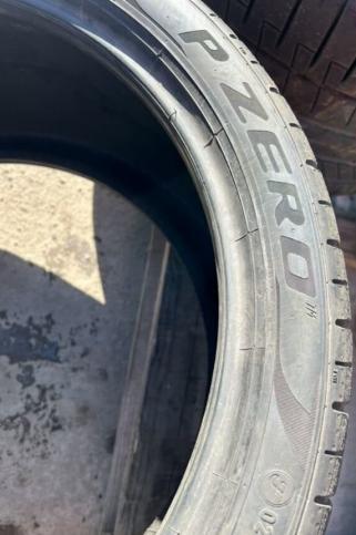 Pirelli P Zero PZ4 305/30 R20