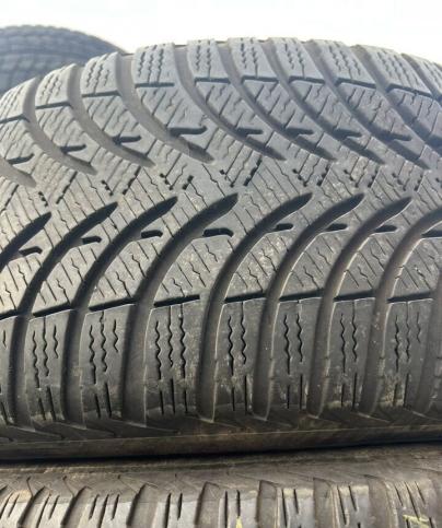 Michelin Alpin 4 215/55 R16