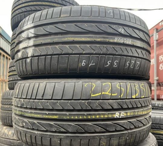 Bridgestone Potenza RE050A 225/35 R19