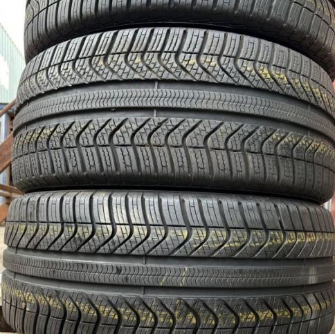 Pirelli Cinturato All Season Plus 245/45 R18