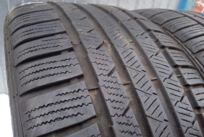 Continental ContiWinterContact TS 810 Sport 245/40 R18