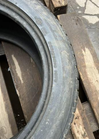 Bridgestone Blizzak LM-25 4x4 255/50 R19