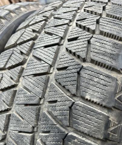 Bridgestone Blizzak WS-80 235/50 R19